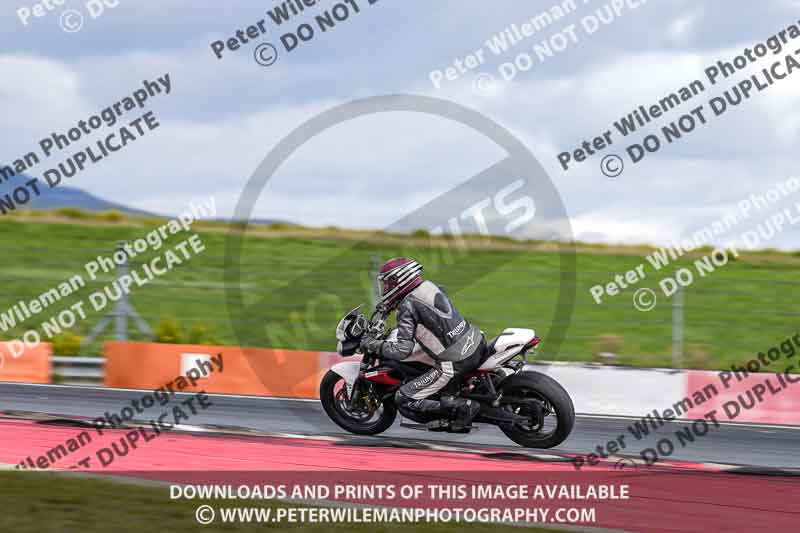 Circuito de Navarra;Spain;event digital images;motorbikes;no limits;peter wileman photography;trackday;trackday digital images